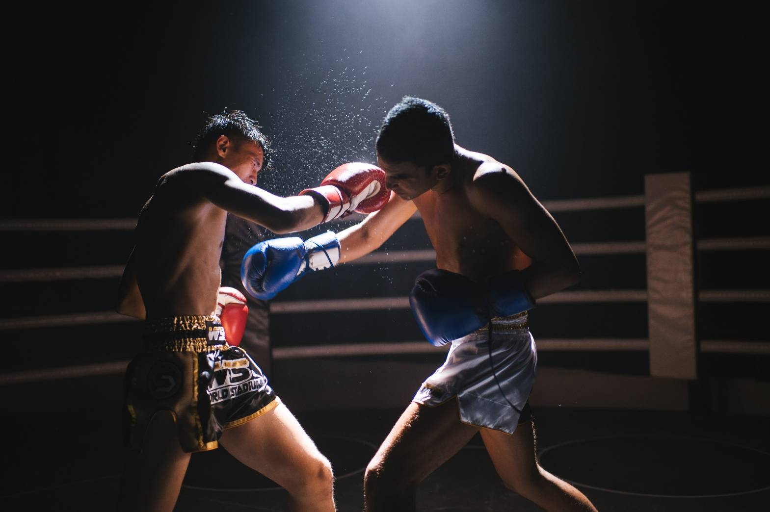 Сенчай тайский боксер
