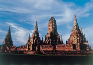วัดไชยวัฒนาราม 